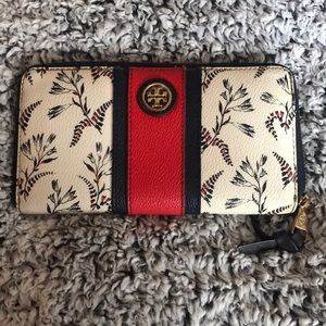 Tory Burch Wallet